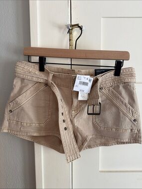 American Eagle Outfitters Beige/Tan Low-Rise Denim Shorts with Belt